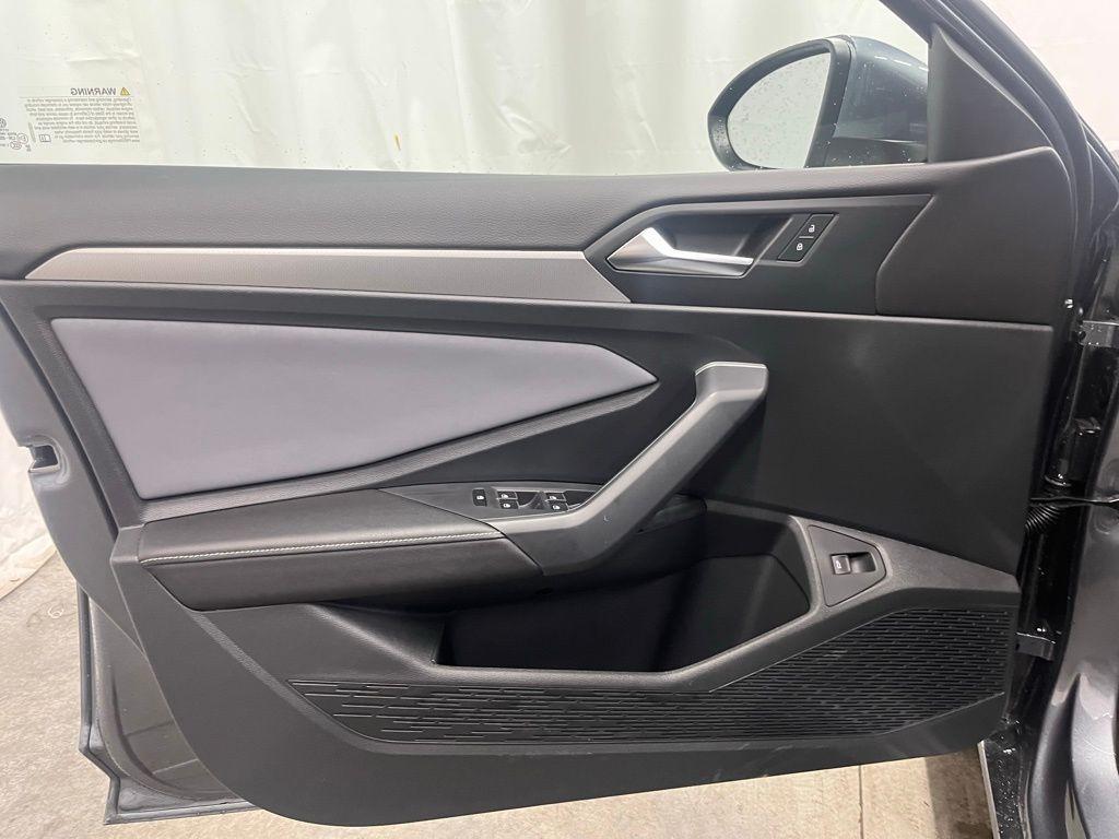 new 2025 Volkswagen Jetta car, priced at $27,042