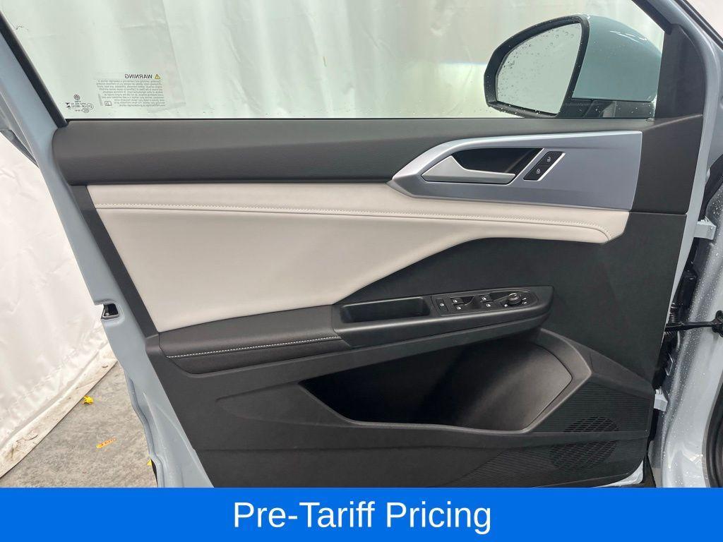 new 2025 Volkswagen Taos car, priced at $29,024
