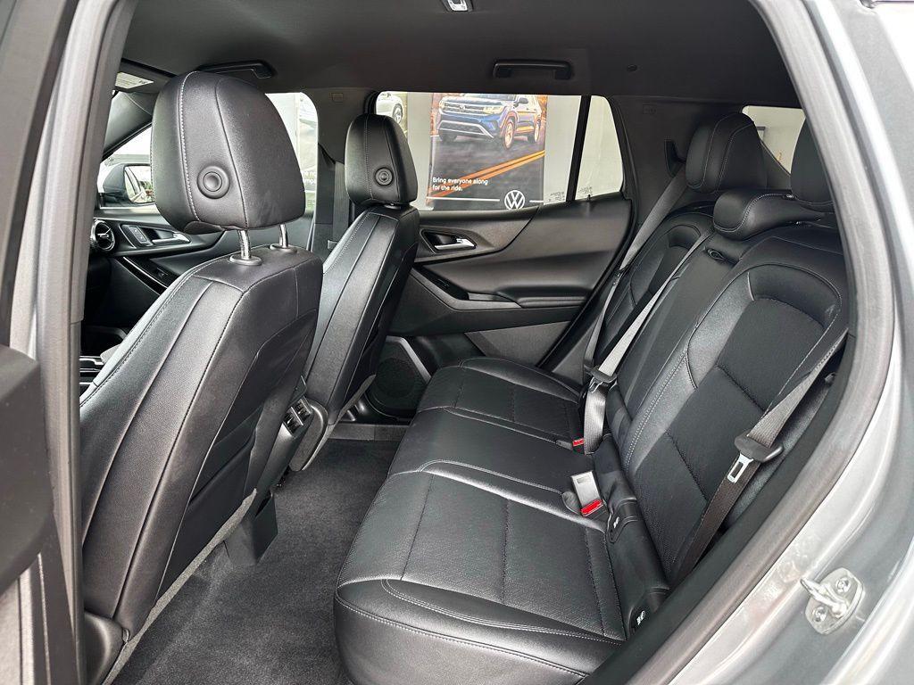 used 2025 Chevrolet Equinox car, priced at $28,991