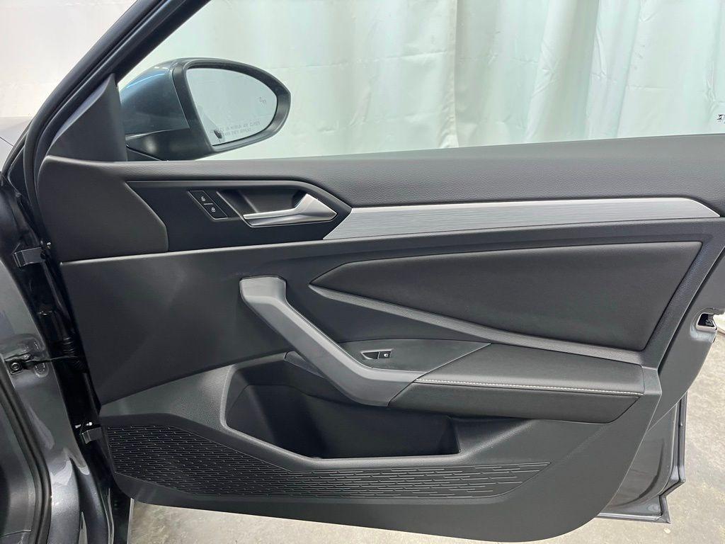 new 2025 Volkswagen Jetta car, priced at $21,353