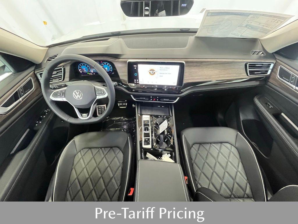 new 2025 Volkswagen Atlas car, priced at $51,782
