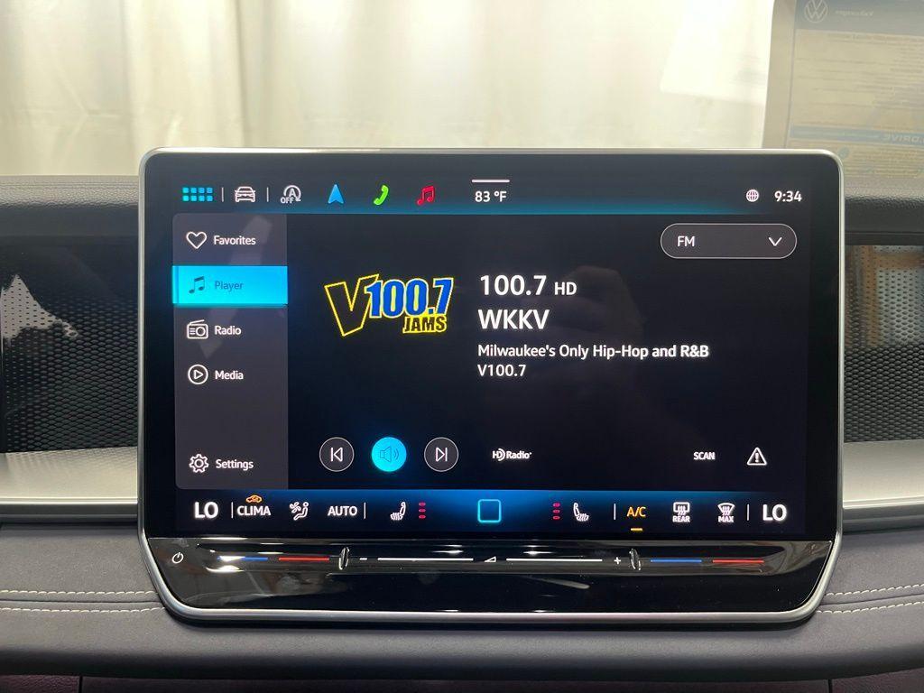 new 2025 Volkswagen Tiguan car, priced at $37,209