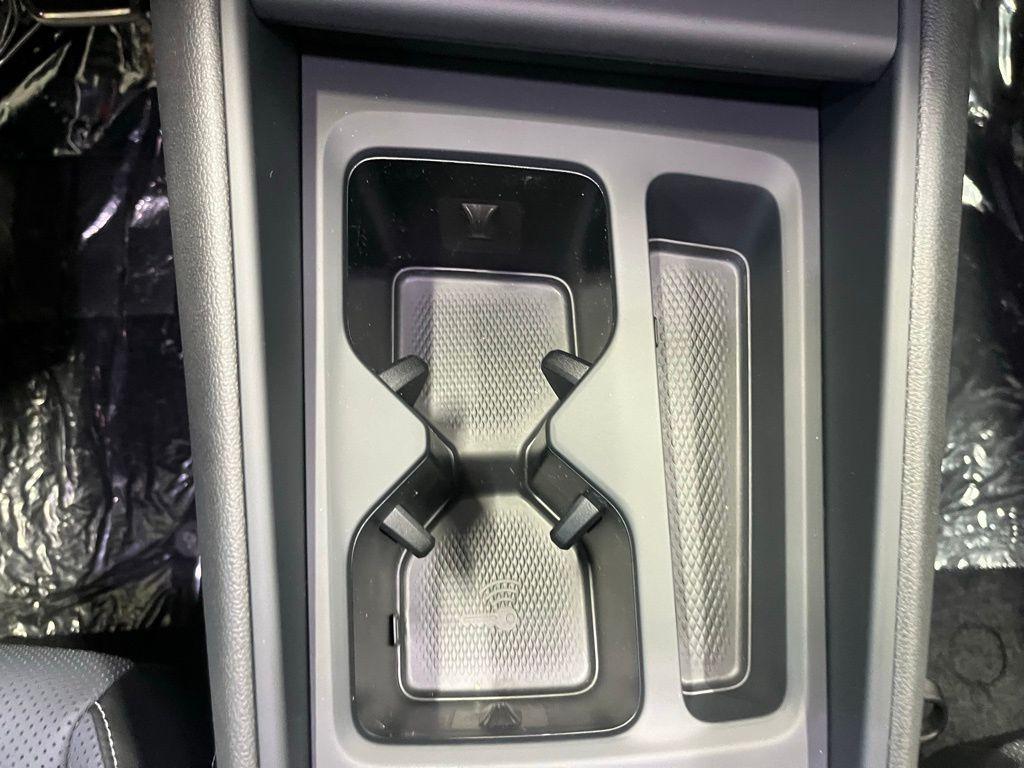 new 2025 Volkswagen Tiguan car, priced at $37,209