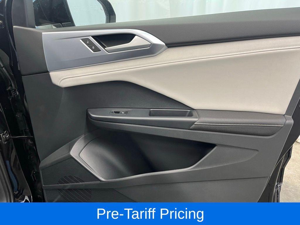 new 2025 Volkswagen Taos car, priced at $30,174
