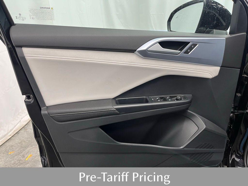new 2025 Volkswagen Taos car, priced at $30,674