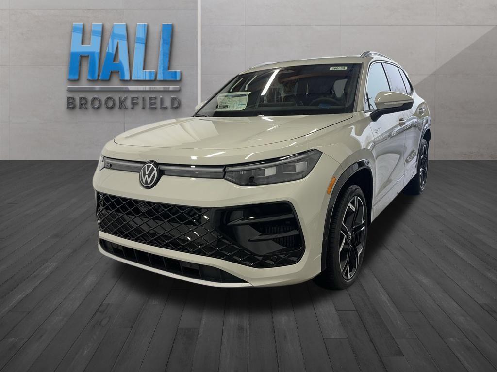 new 2026 Volkswagen Tiguan car, priced at $43,983
