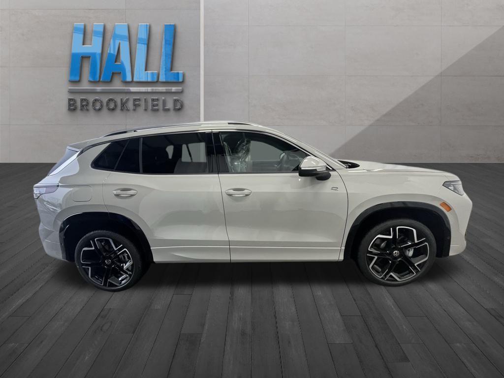 new 2026 Volkswagen Tiguan car, priced at $43,983