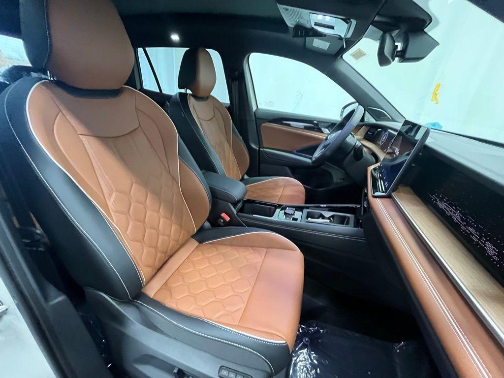 new 2026 Volkswagen Tiguan car, priced at $43,983