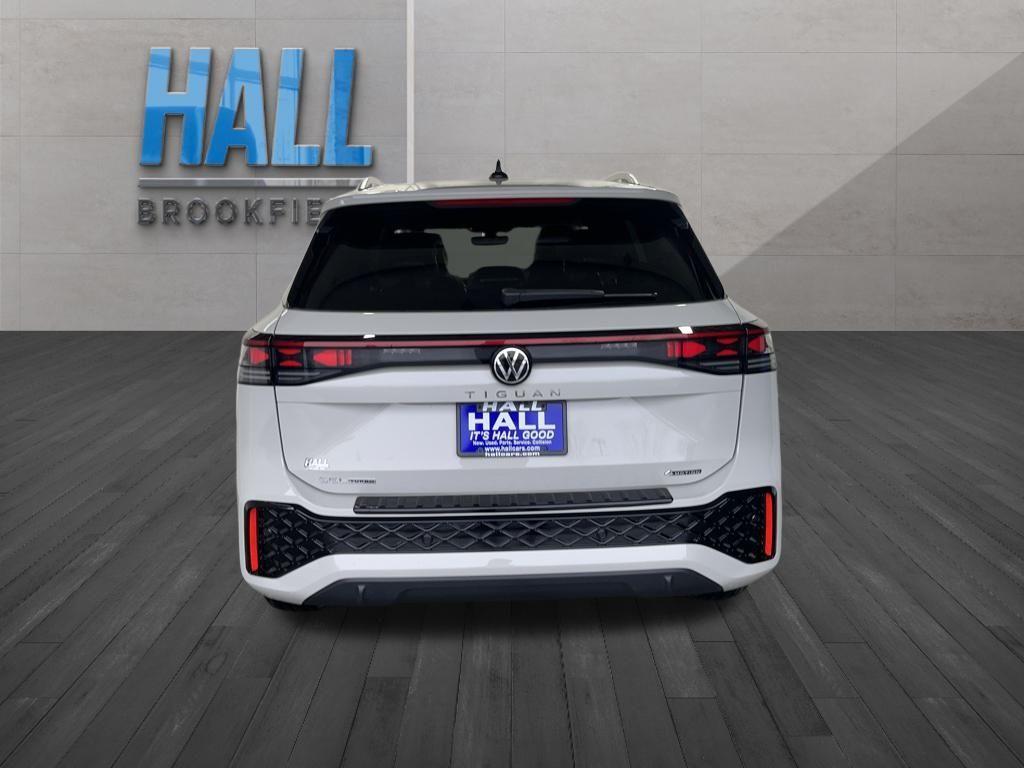new 2026 Volkswagen Tiguan car, priced at $43,983
