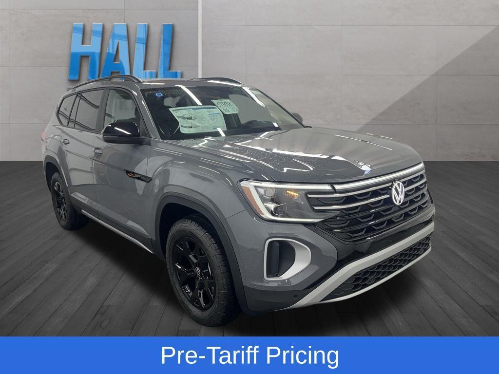 new 2025 Volkswagen Atlas car, priced at $45,644