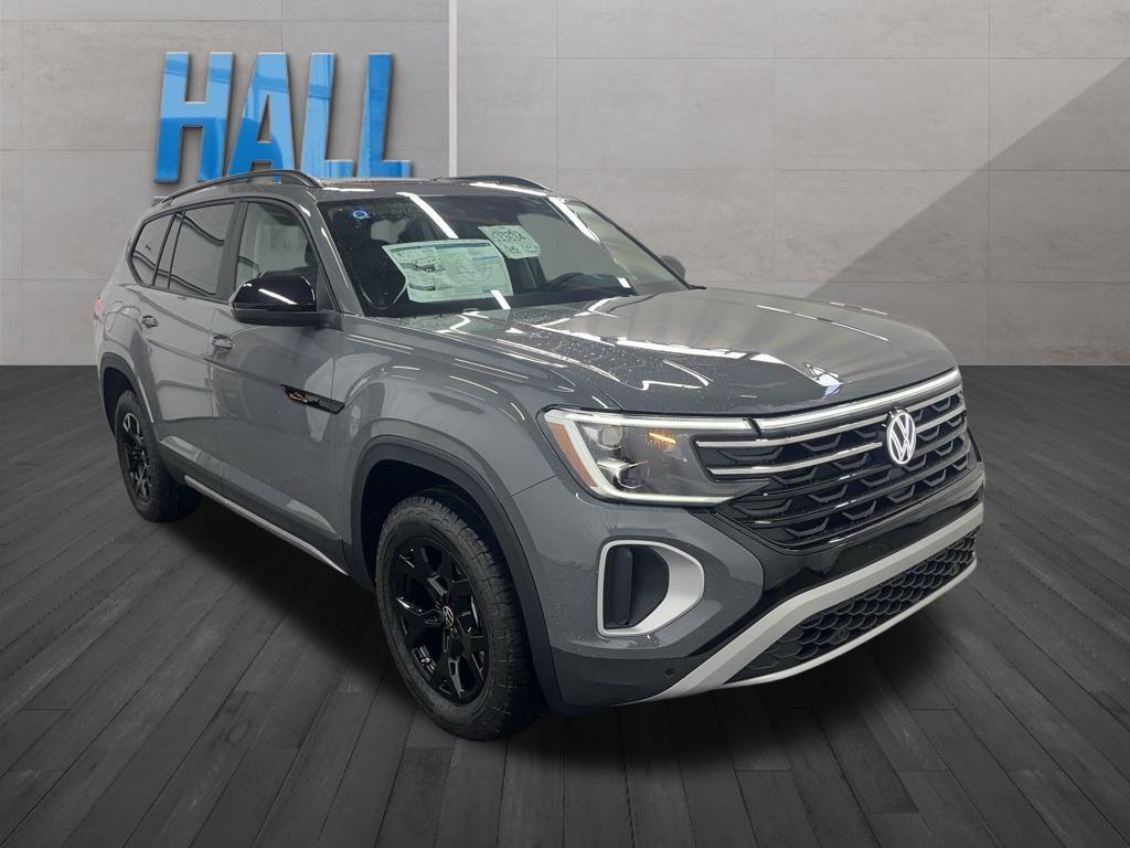 new 2025 Volkswagen Atlas car, priced at $44,644