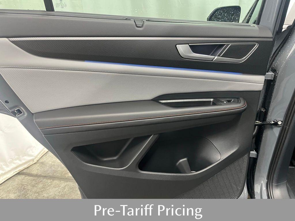 new 2025 Volkswagen Atlas car, priced at $46,144