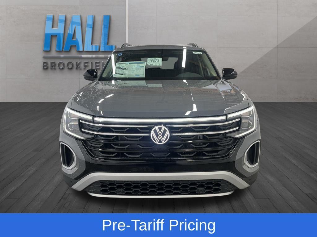 new 2025 Volkswagen Atlas car, priced at $45,644