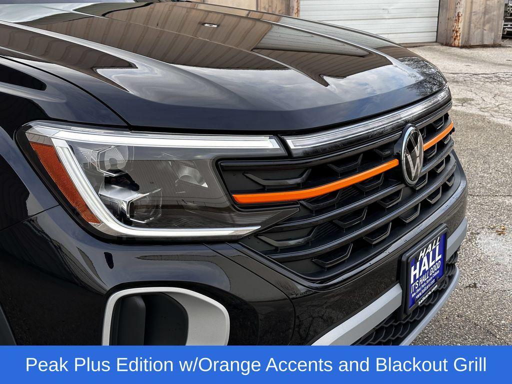 new 2025 Volkswagen Atlas car, priced at $45,604