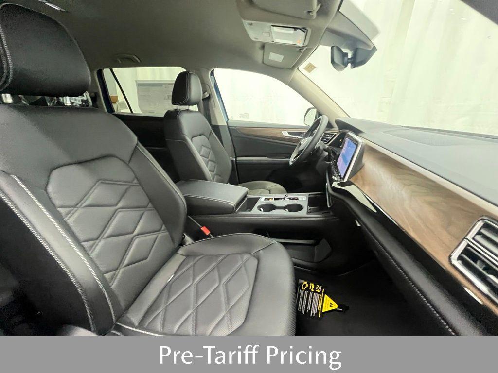 new 2025 Volkswagen Atlas car, priced at $38,711