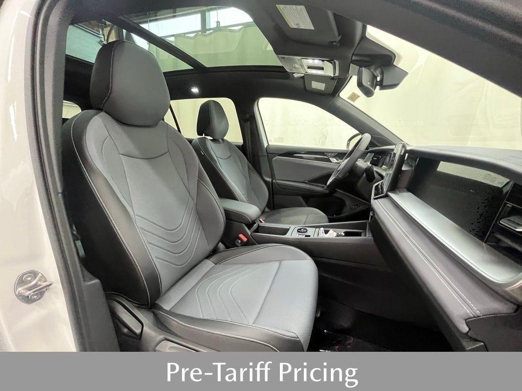 new 2025 Volkswagen Tiguan car, priced at $39,931