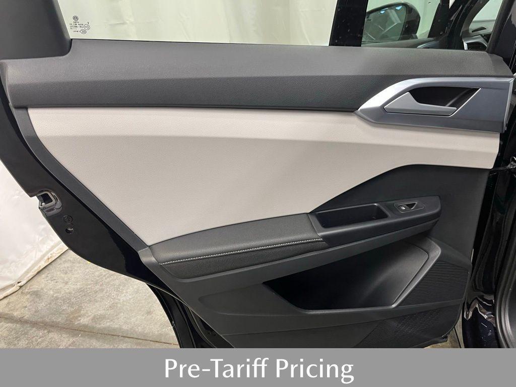 new 2025 Volkswagen Taos car, priced at $29,055