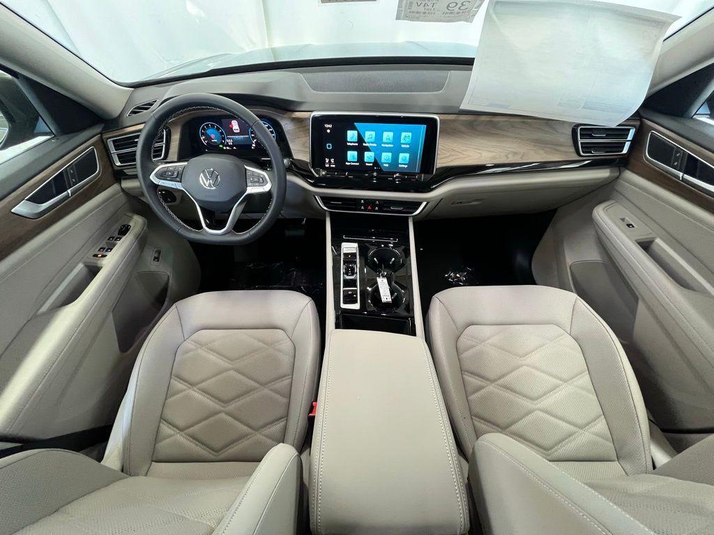 new 2026 Volkswagen Atlas car, priced at $45,566