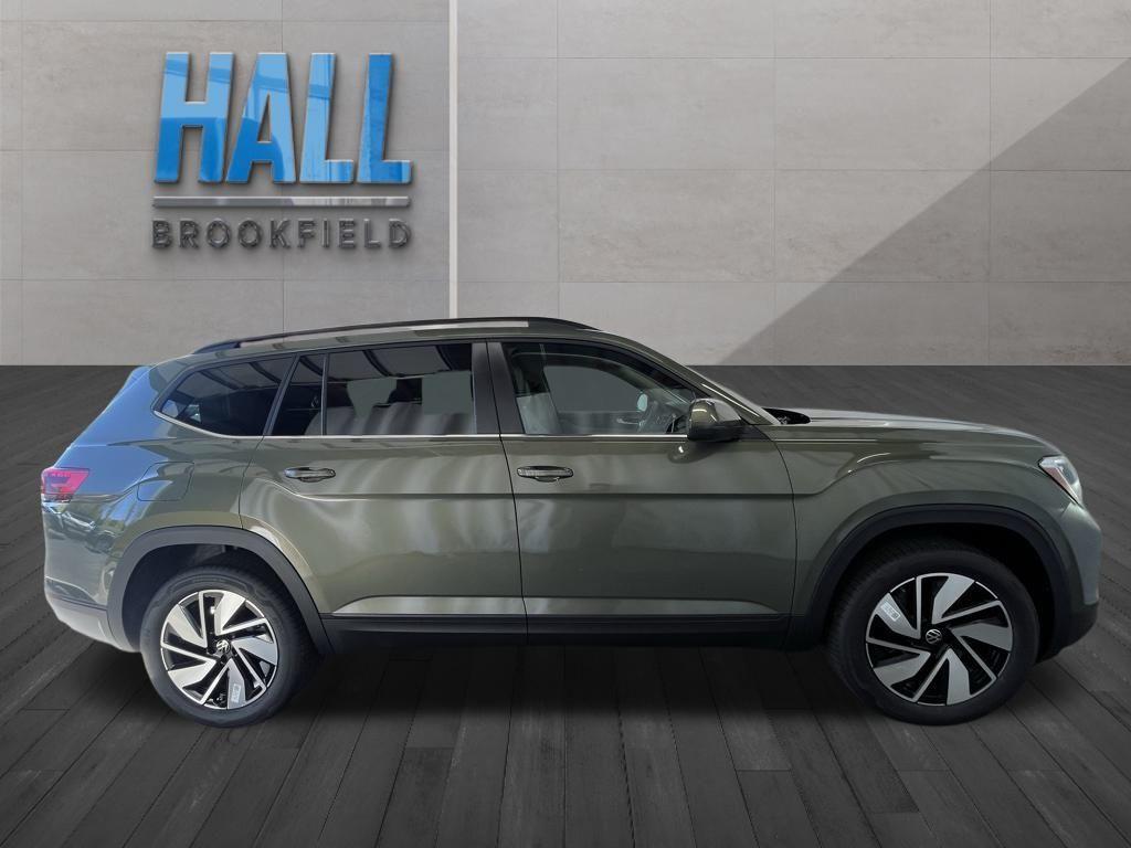new 2026 Volkswagen Atlas car, priced at $45,566
