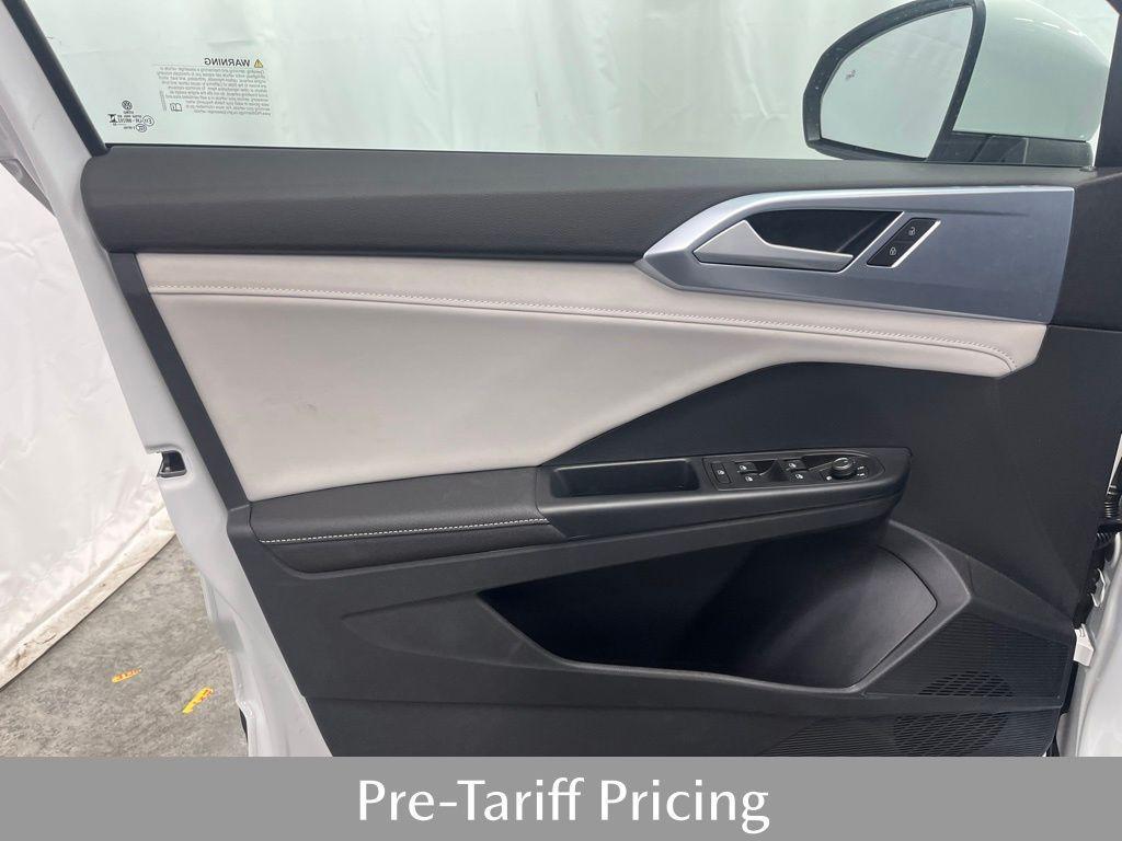 new 2025 Volkswagen Taos car, priced at $30,674