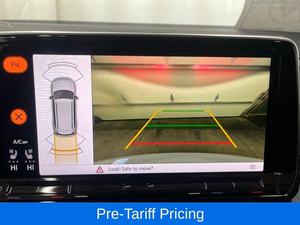 new 2025 Volkswagen Atlas car, priced at $44,609
