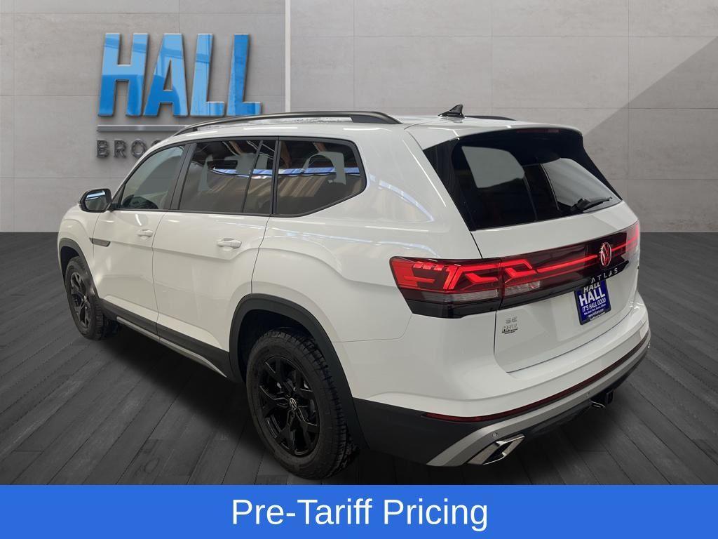 new 2025 Volkswagen Atlas car, priced at $44,609