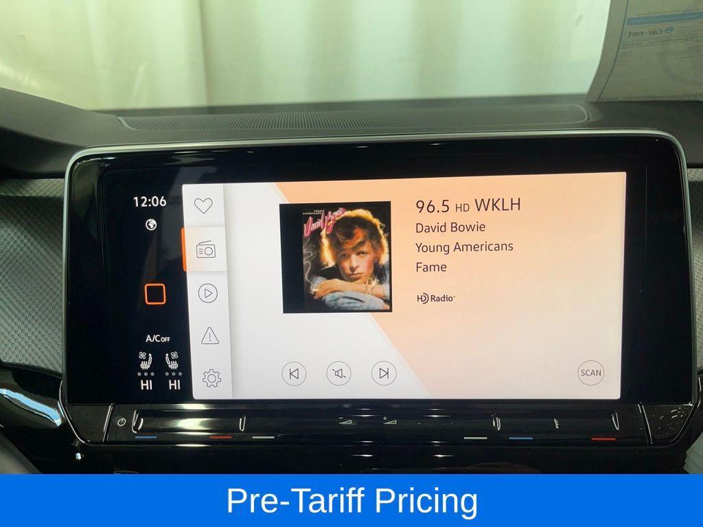 new 2025 Volkswagen Atlas car, priced at $44,609