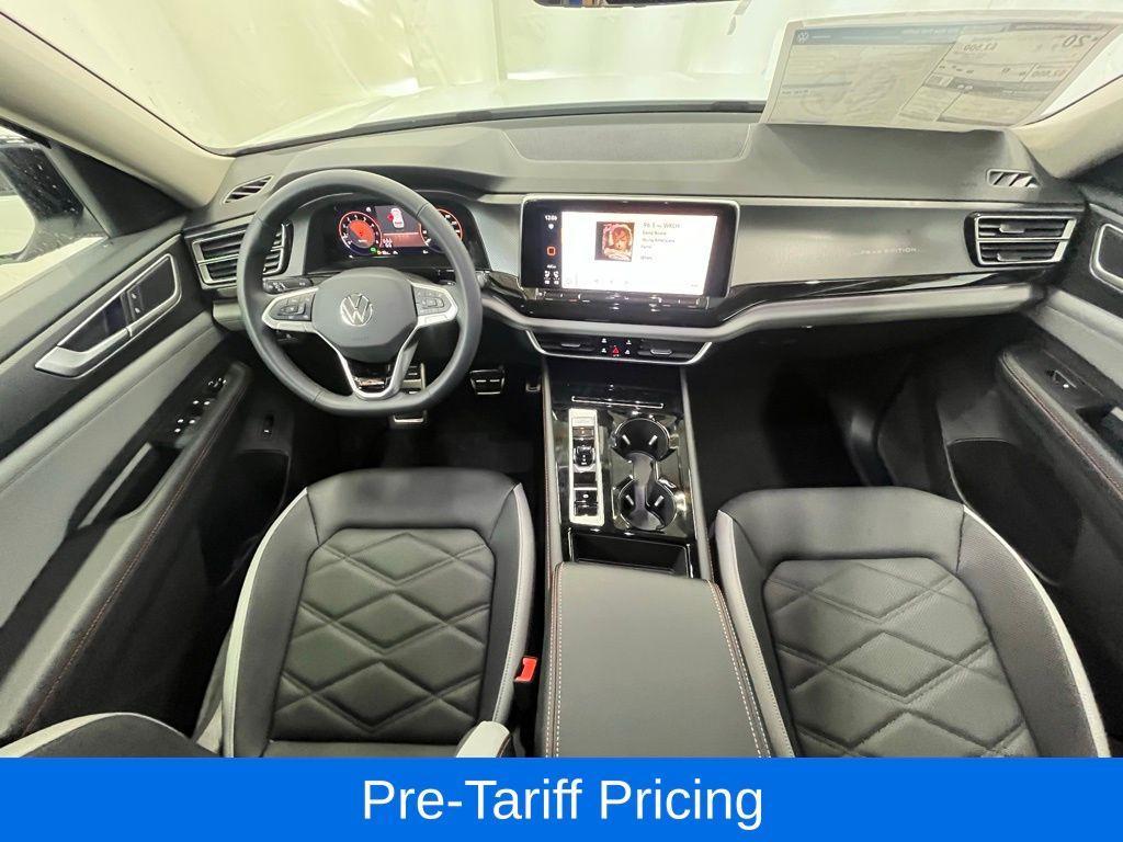 new 2025 Volkswagen Atlas car, priced at $44,609