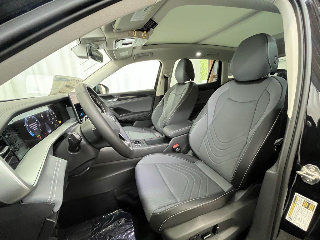 new 2025 Volkswagen Tiguan car, priced at $34,965