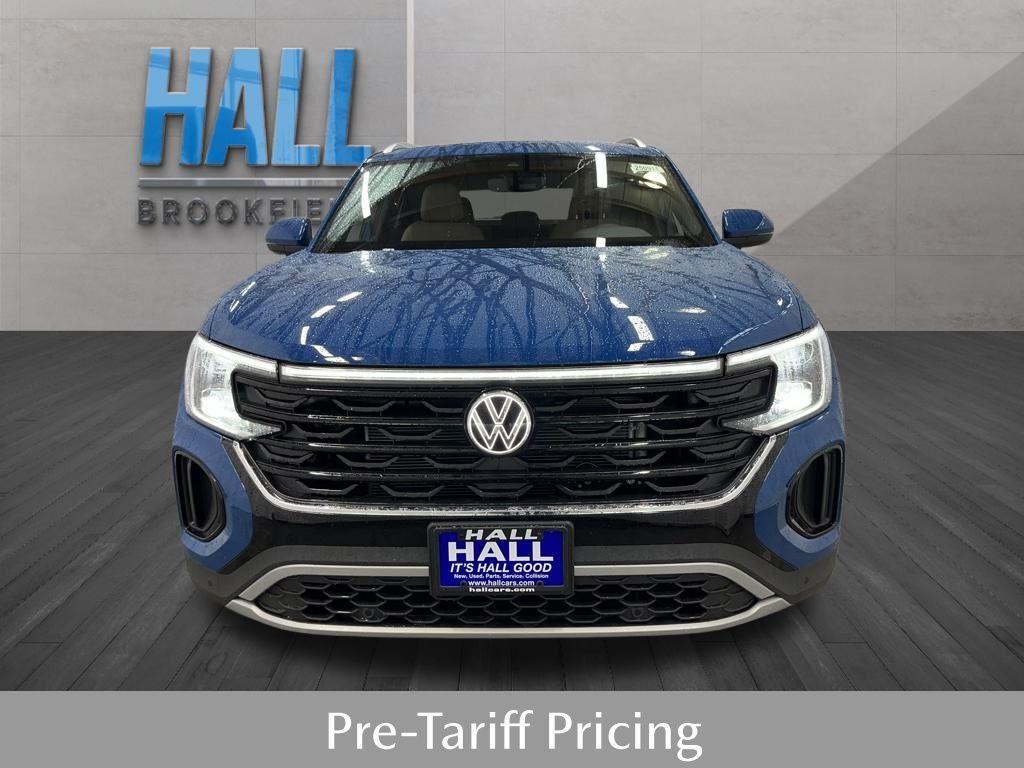 new 2025 Volkswagen Atlas Cross Sport car, priced at $43,981