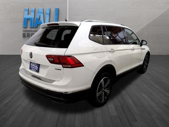 new 2024 Volkswagen Tiguan car, priced at $31,055