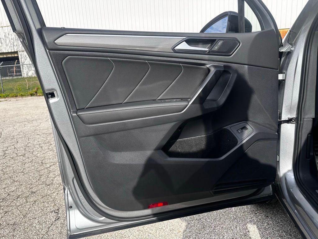 used 2024 Volkswagen Tiguan car, priced at $32,991