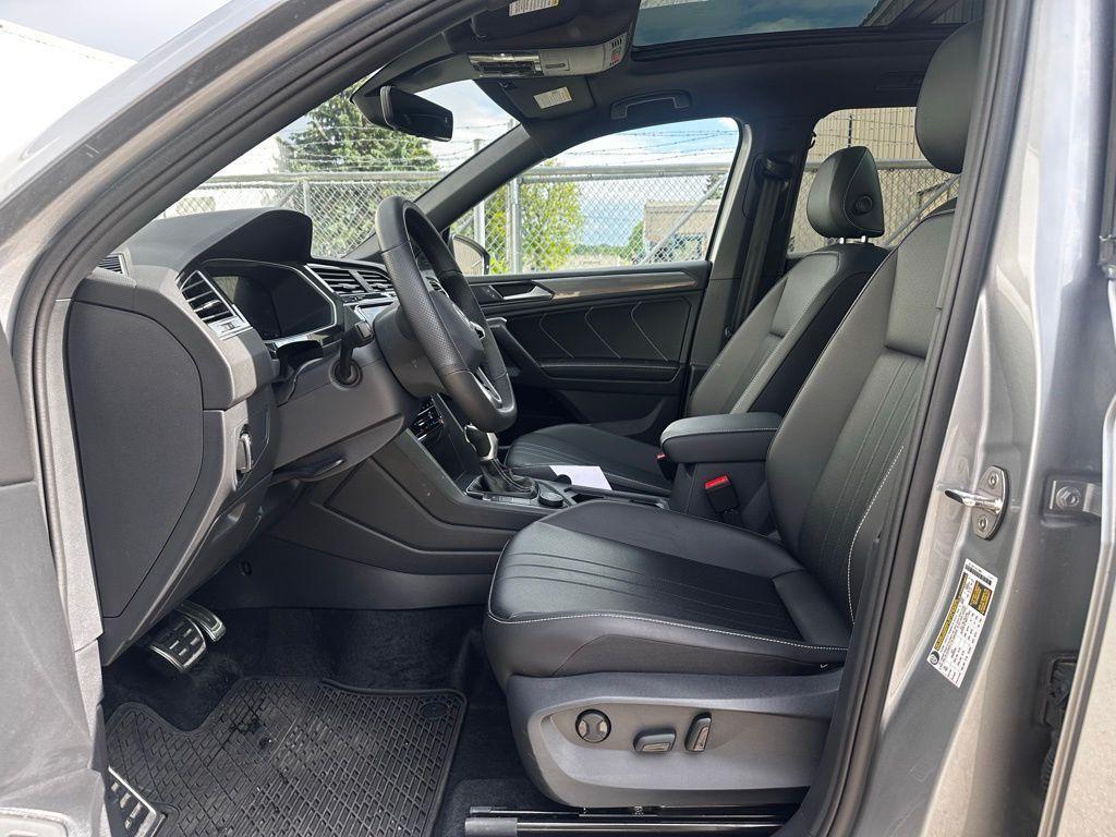 used 2024 Volkswagen Tiguan car, priced at $32,991