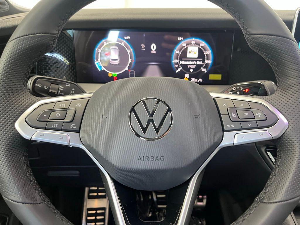 new 2025 Volkswagen Tiguan car, priced at $36,993