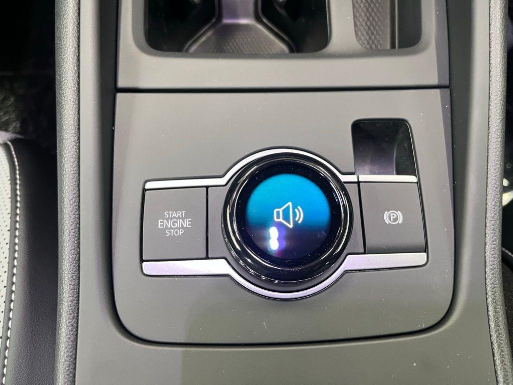 new 2025 Volkswagen Tiguan car, priced at $36,993