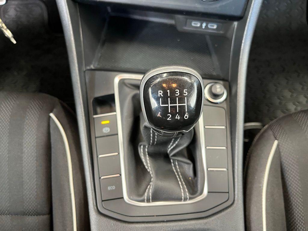 used 2024 Volkswagen Jetta car, priced at $21,995