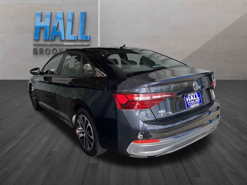 used 2024 Volkswagen Jetta car, priced at $21,995