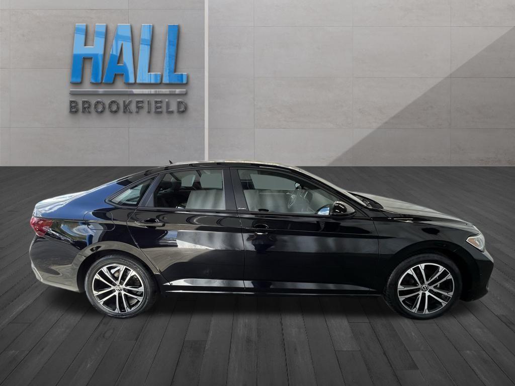 used 2024 Volkswagen Jetta car, priced at $21,995