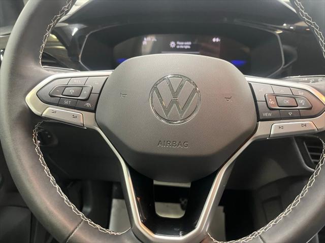 used 2024 Volkswagen Taos car