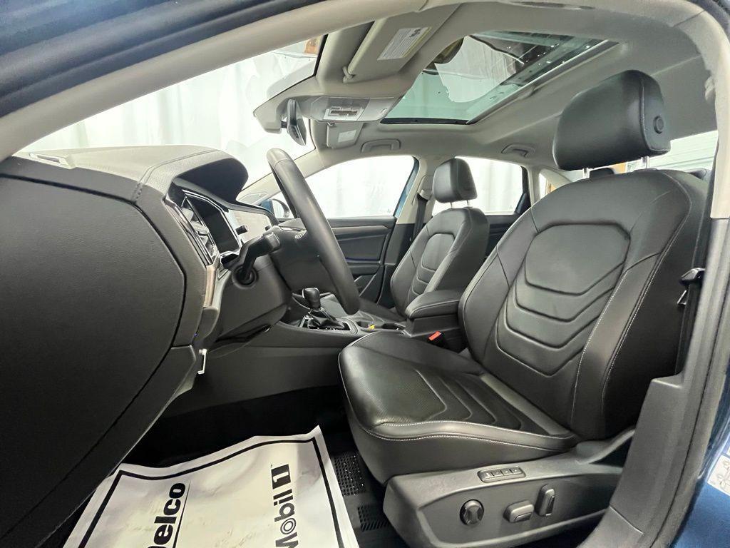 used 2021 Volkswagen Jetta car, priced at $20,992