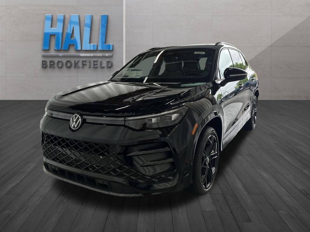new 2025 Volkswagen Tiguan car, priced at $37,016