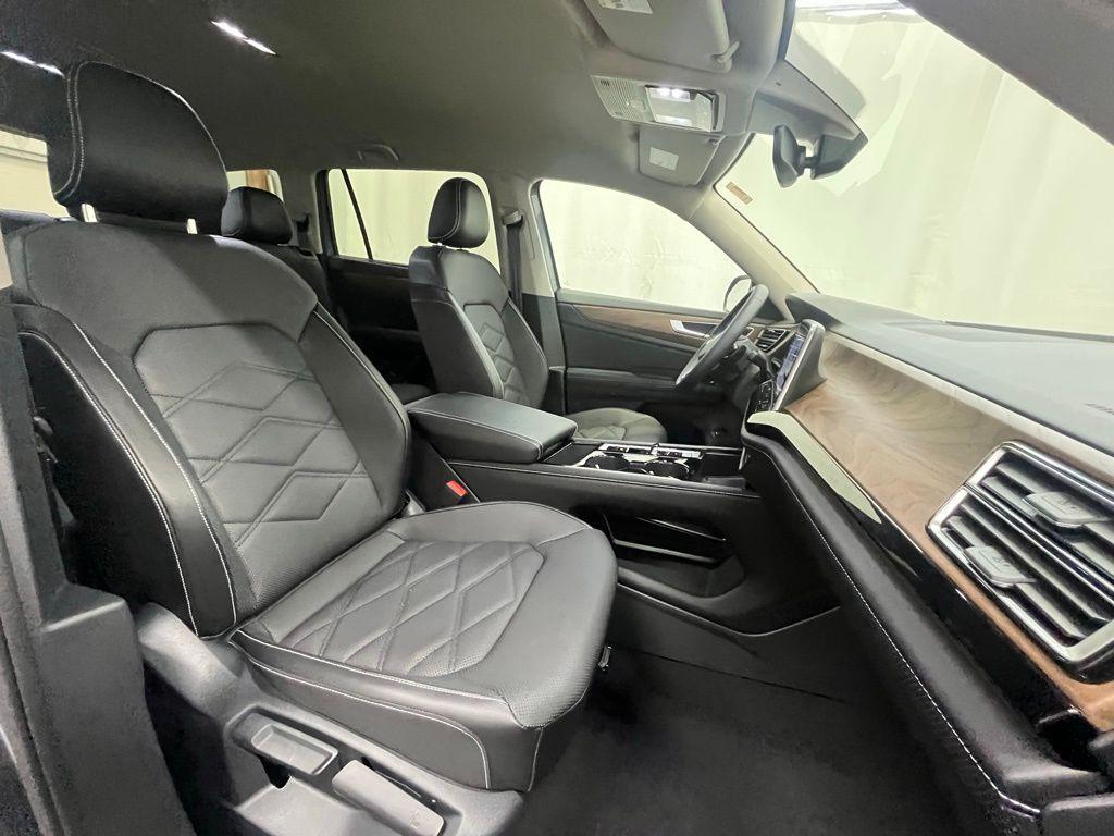 used 2024 Volkswagen Atlas car, priced at $39,991