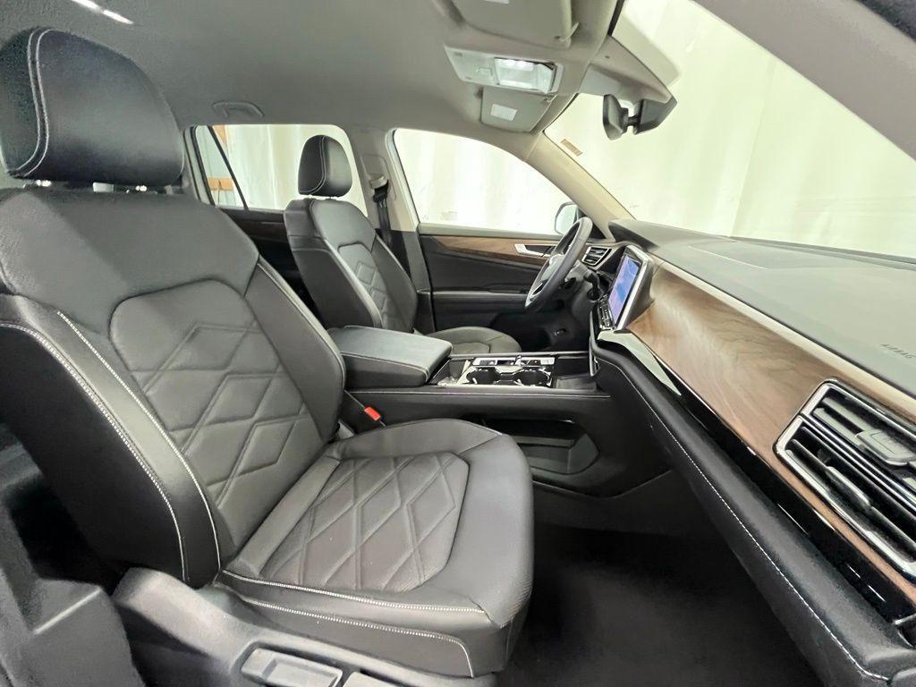 used 2024 Volkswagen Atlas car, priced at $37,992