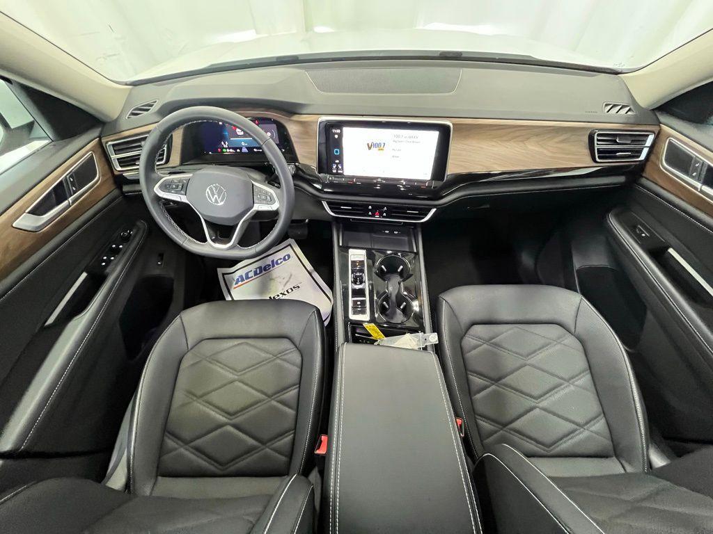 used 2024 Volkswagen Atlas car, priced at $37,992