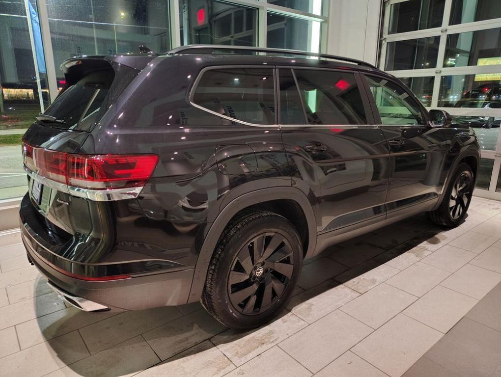 new 2025 Volkswagen Atlas car, priced at $44,951