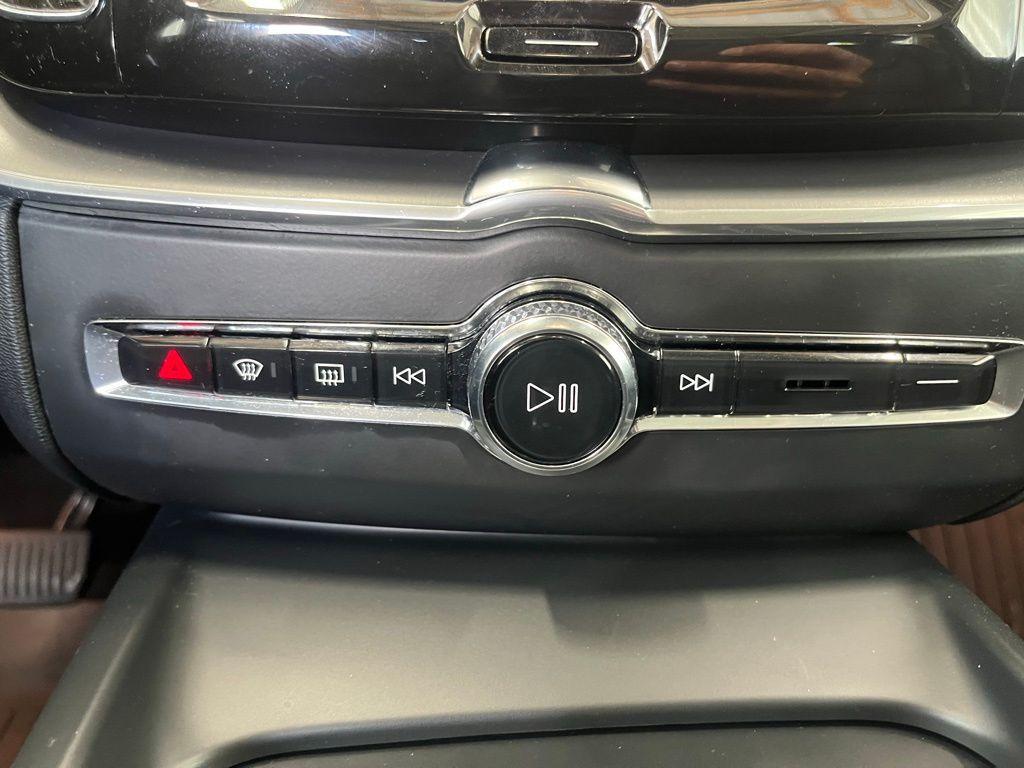 used 2024 Volvo XC60 car, priced at $35,993