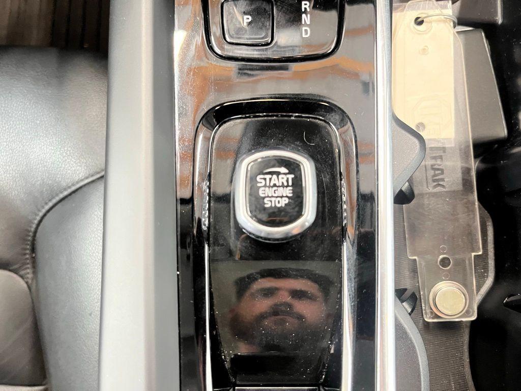 used 2024 Volvo XC60 car, priced at $35,993