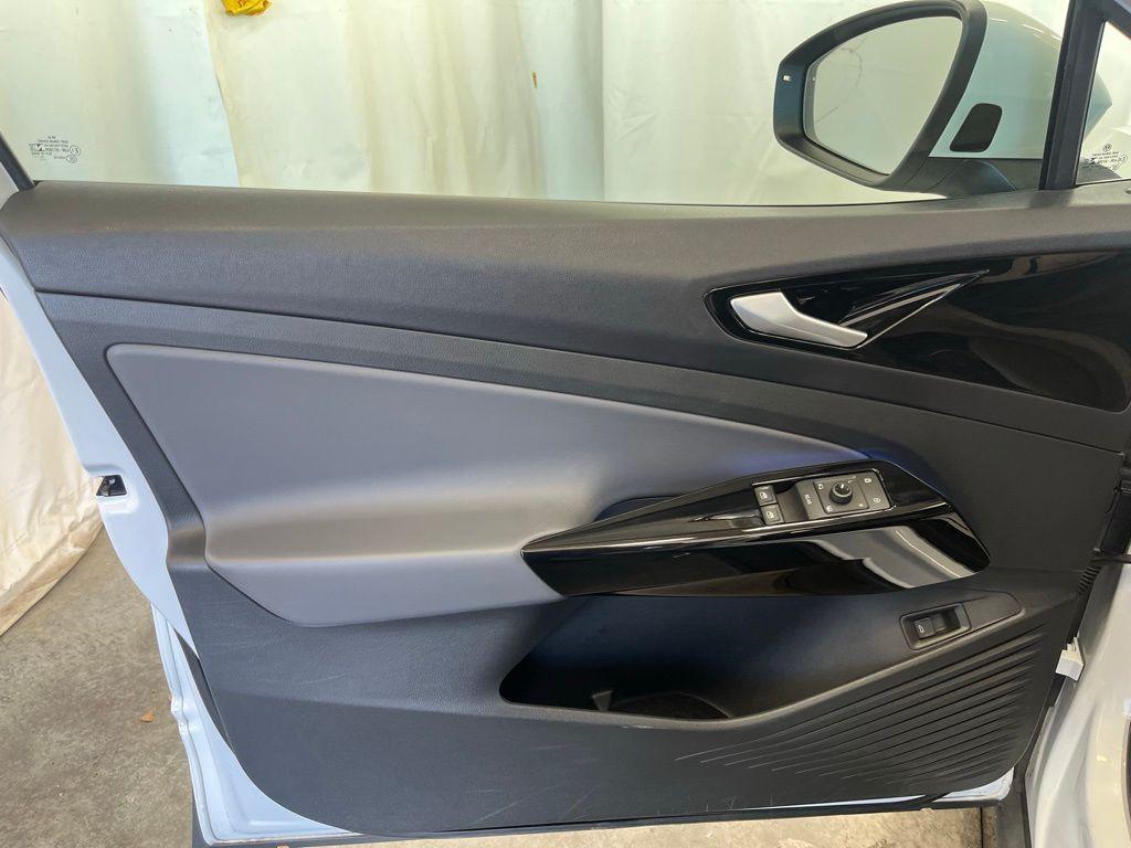 used 2021 Volkswagen ID.4 car, priced at $22,991