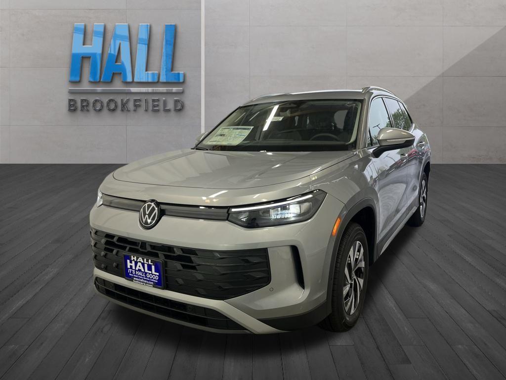 new 2025 Volkswagen Tiguan car, priced at $29,198