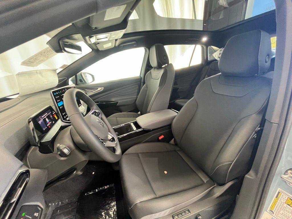 new 2025 Volkswagen ID.4 car, priced at $52,793